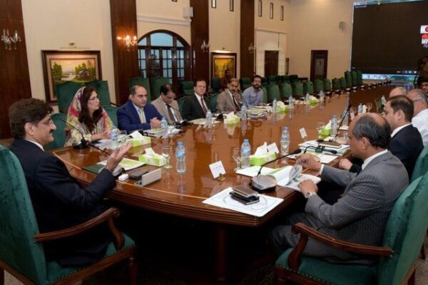 سندھ کابینہ، بارش متاثرین کیلیے 4 ارب روپے کی منظوری، چھوٹے تاجروں کاشتکاروں کو ٹیکس سے چھوٹ