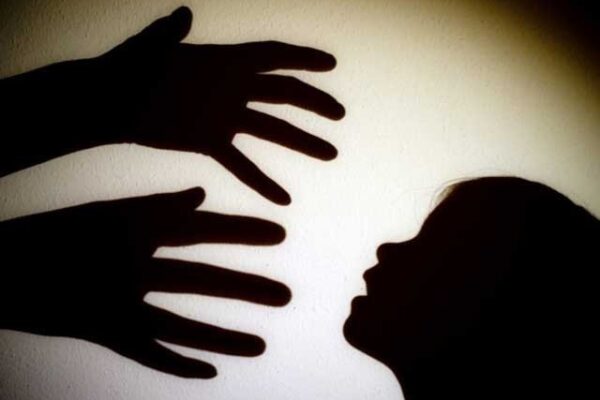 بچوں سے زیادتی کرنیوالوں کو سزائے موت دی جائے گی: ترمیمی بل تیار