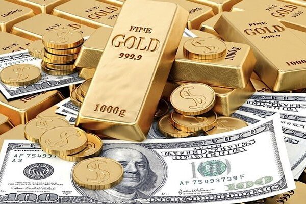 ملک میں سونا اور ڈالر دونوں مہنگے ہو گئے