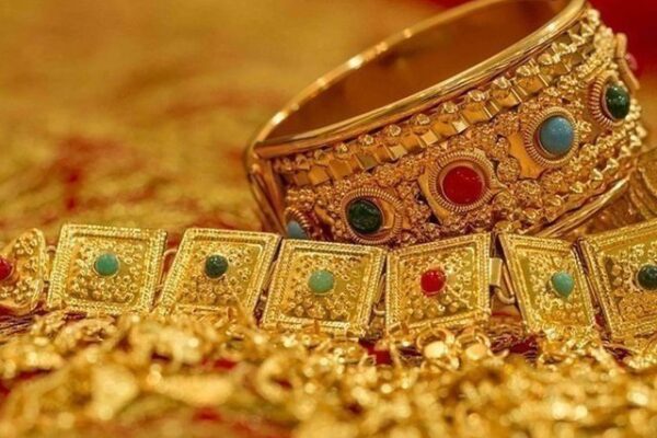 عالمی و مقامی مارکیٹ میں سونے کی قیمت مزید بڑھ گئی