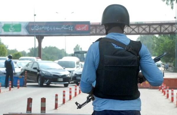 اسلام آباد میں پولیس کی فائرنگ سے نوجوان جاں بحق، معاملہ مشکوک ہو گیا