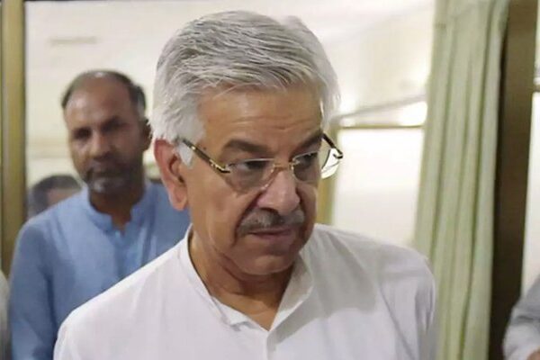 آمدن سے زائد اثاثہ جات کیس: خواجہ آصف کے جسمانی ریمانڈ میں 10 روز کی توسیع
