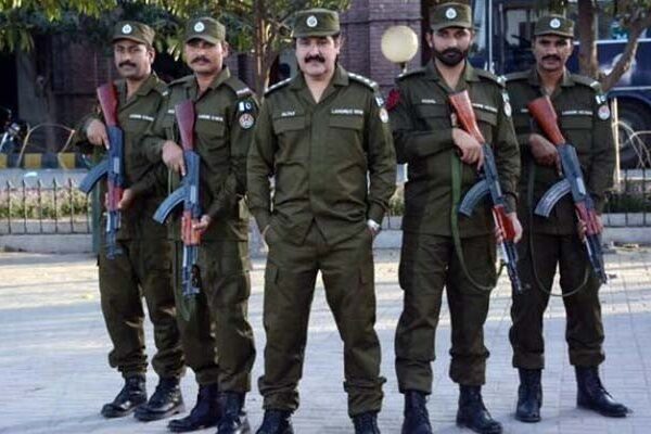 وزیراعلیٰ پنجاب عثمان بزدار کا پولیس میں 10 ہزار نئی بھرتیوں کا اعلان