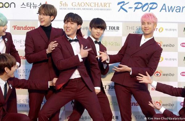 جرمن ریڈیو اسٹیشن کو ’نسلی امتیاز ‘ کے الزام کا سامنا