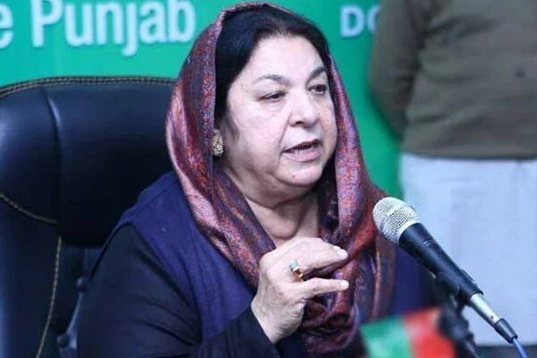 کورونا ویکسین کے سائیڈ افیکٹس ہیں، ہر شخص اپنی ذمہ داری پر ویکسین لگوائے گا: وزیر صحت پنجاب