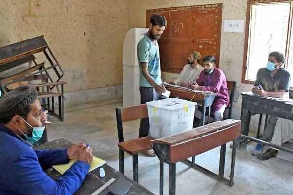 این اے 75: (ن) لیگ نے پورے حلقے میں دوبارہ الیکشن کی استدعا کر دی