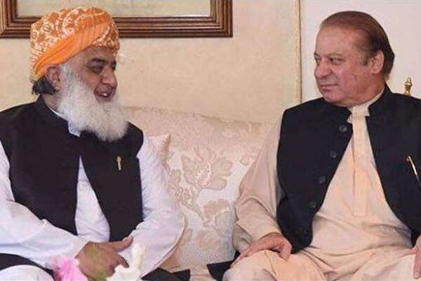 حکومت مخالف تحریک میں پوری قوت استعمال کریں گے، نواز شریف کی فضل الرحمان کو یقین دہانی