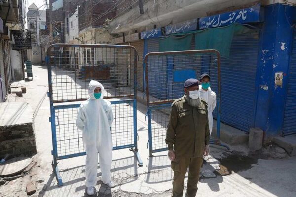 لاہور کے 7 علاقوں میں اسمارٹ لاک ڈاؤن نافذ