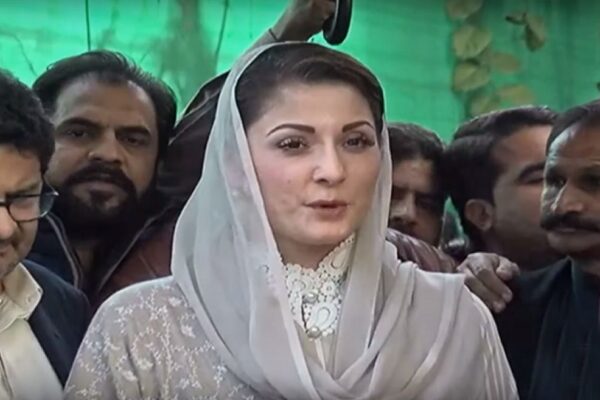 بندہ تابعدار کے ساتھ بیٹھ کر قانون سازی نہیں ہو سکتی: مریم نواز