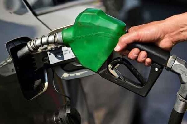 ہوشیار! عوام پر ایک بار پھر پیٹرول بم گرنے کو تیار