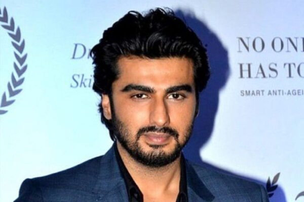 ارجن کپور فوٹو گرافر پر غصے میں آپے سے باہر ہو گئے