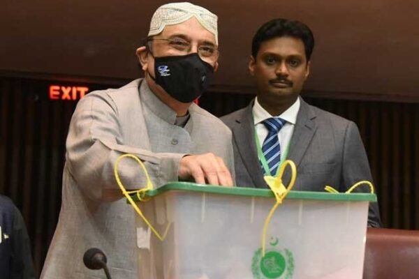 سینیٹ انتخابات: آصف زرداری کے ایک تیر سے دو شکار