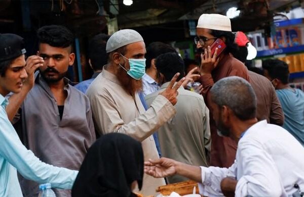 کورونا: این سی او سی کا پابندیوں میں اضافے کا فیصلہ