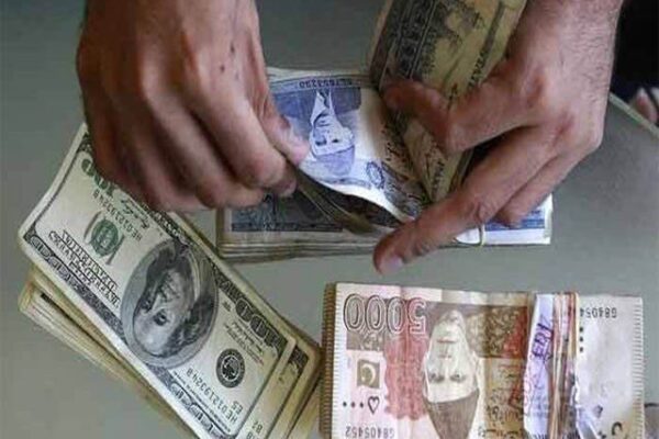 امریکی ڈالر کی قدر میں کمی کا سلسلہ برقرار