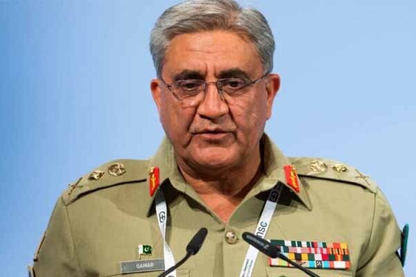 ہمارے ہمسائے کو مسئلہ کشمیر حل کرنا ہو گا: آرمی چیف