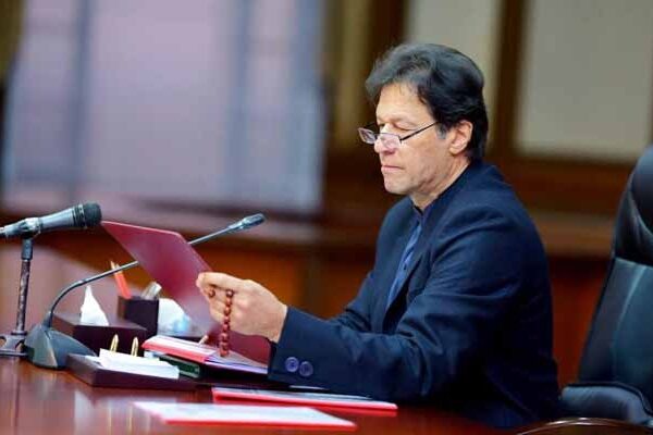 براڈشیٹ اسکینڈل کی تحقیقاتی رپورٹ وزیراعظم کو پیش کر دی گئی