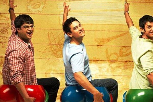 عامر خان کے بعد فلم 3 ایڈیٹ کے مقبول اداکار بھی کورونا کا شکار ہو گئے