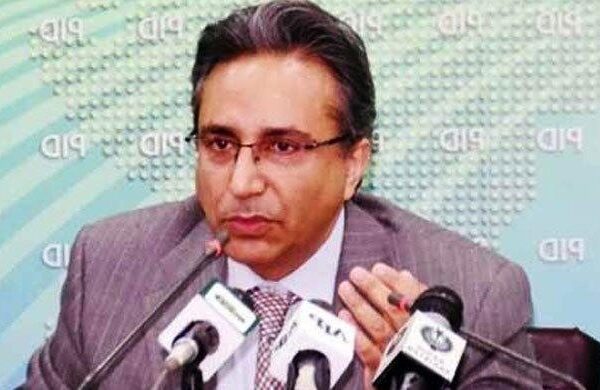 پیٹرولیم بحران: وزیراعظم کی معاون خصوصی ندیم بابر کو استعفیٰ دینے کی ہدایت
