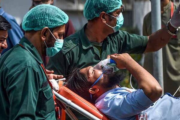 پاکستان: کورونا سے 58 اموات، مثبت کیسز کی شرح 7.1 تک جا پہنچی