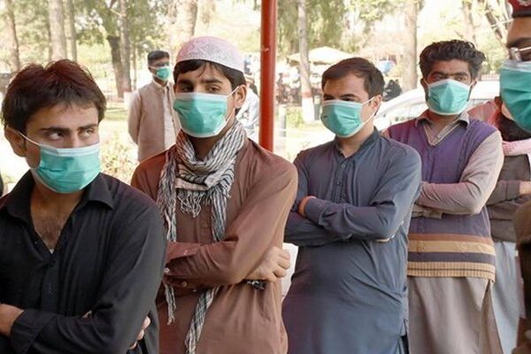 پاکستان میں کورونا سے مزید 44 ہلاکتیں، مثبت کیسز کی شرح 8.7 فیصد تک پہنچ گئی