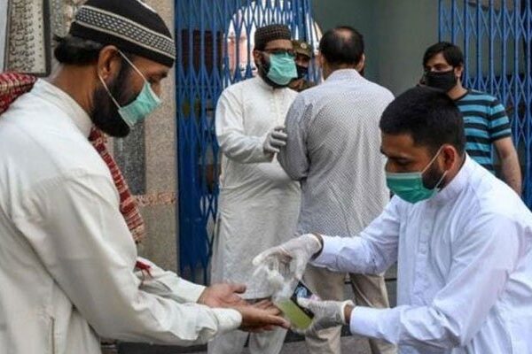 پاکستان: کورونا سے 61 اموات، مثبت کیسز کی شرح 7.8 تک جا پہنچی