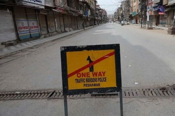کورونا کیسز کے باعث پشاور کے مختلف علاقوں میں مائیکرو اسمارٹ لاک ڈاؤن نافذ