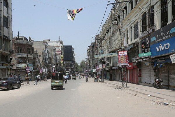 پنجاب: لاک ڈاؤن کے باعث کاروباری اوقات کم کرنے پر تاجر سراپا احتجاج