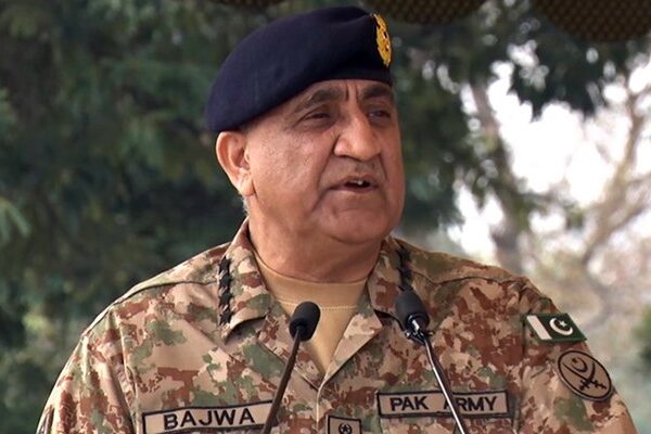 پاکستانی خواتین نے قوم کی عزت و وقار میں اضافے کیلئے بے پناہ خدمات سرانجام دیں: آرمی چیف