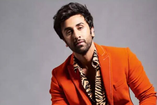 رنبیر کپور بھی کورونا وائرس کا شکار ہو گئے؟