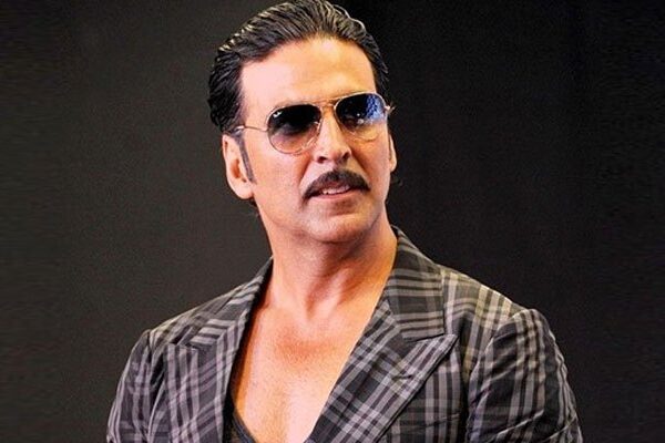 بھارت میں کورونا: اکشے کمار کا ایک کروڑ امداد دینے کا اعلان