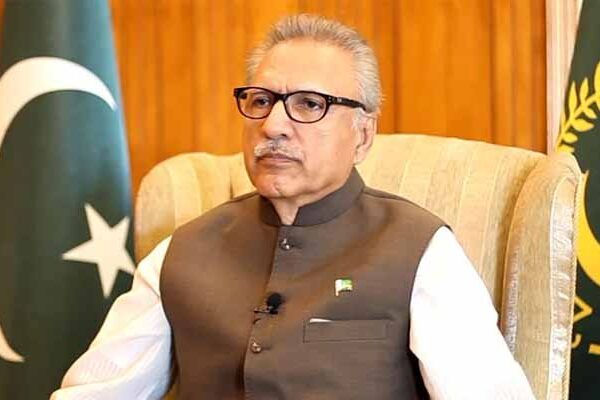 صدر مملکت عارف علوی کورونا وائرس سے صحتیاب ہو گئے