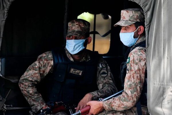 کورونا کا پھیلاؤ روکنے کے اقدامات، حکومت سندھ کا فوج کی خدمات لینے کا فیصلہ