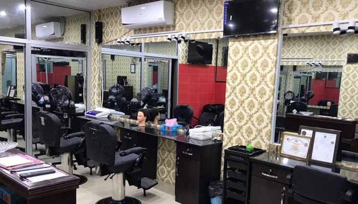 Beauty Parlor