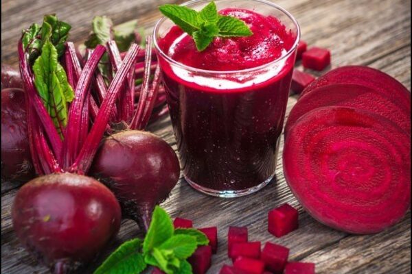چقندر کا رس، دماغ اور دل کو فائدہ پہنچاتا ہے؛ لیکن کیسے؟