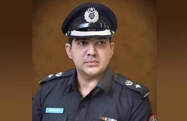 شوگر مافیا کیخلاف تحقیقاتی ٹیم کے سربراہ کو ہٹانے کی اندرونی کہانی سامنے آگئی