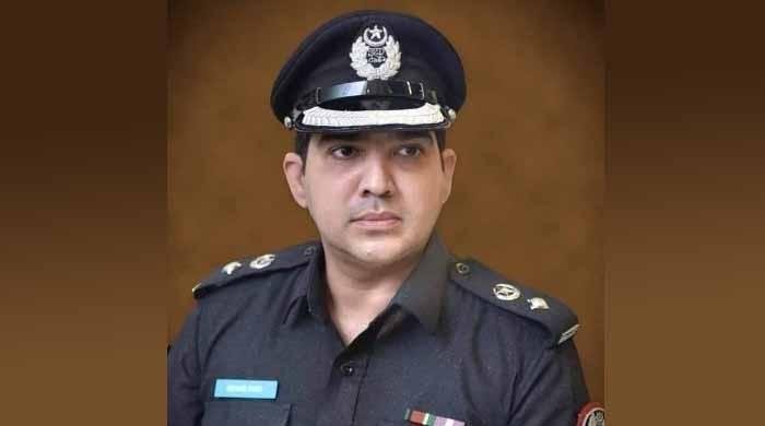 Dr. Rizwan