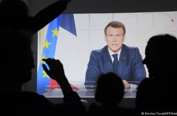 کورونا وائرس: فرانس میں پھر سے ملک گیر لاک ڈاؤن نافذ