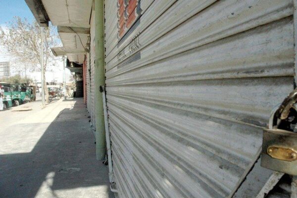 خیبرپختونخوا حکومت کا ضلع مردان میں کل سے مکمل لاک ڈاؤن کا فیصلہ