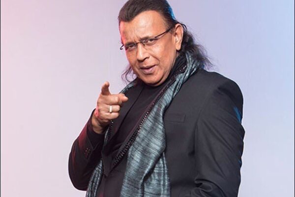 اہل خانہ نے متھن چکرورتی کے کورونا میں مبتلا ہونے کی تردید کر دی