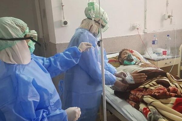 پاکستان، کورونا نے مزید 131 زندگیاں نگل لیں