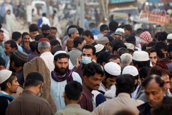 پاکستان: کورونا سے مزید 81 ہلاکتیں، 5 ہزار سے زائد نئے کیسز بھی رپورٹ