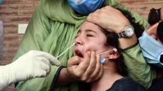 Pakistan Corona children