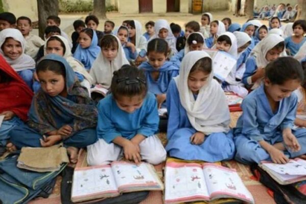 ابھی کچھ لوگ باقی ہیں جہاں میں