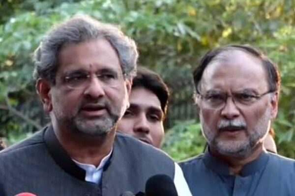 پیپلز پارٹی کو شوکاز نوٹس نہیں بھیجا، وضاحت مانگی ہے: شاہد خاقان عباسی