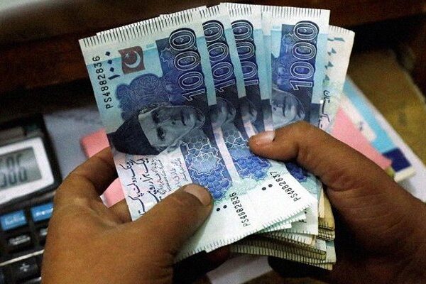 پاکستان میں رواں سال کیلئے زکوۃ کا نصاب مقرر