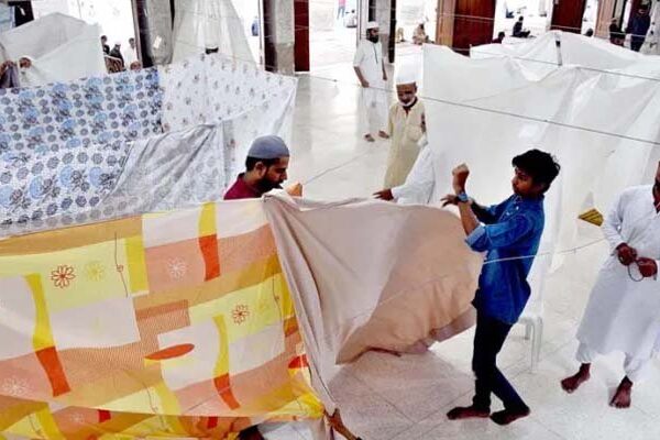پنجاب: 26 اضلاع میں شہریوں کو مساجد میں اعتکاف کرنے کی اجازت نہ ملی