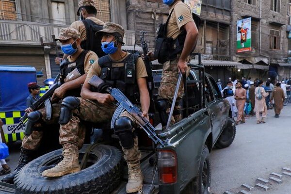 لاک ڈاؤن اور کورونا ایس او پیز کی خلاف ورزی پر کارروائیاں جاری