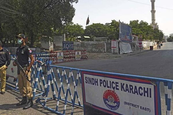 سندھ میں کورونا کی موجودہ بندشیں برقرار رکھنے کا فیصلہ