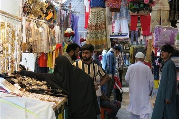 کورونا لاک ڈاؤن؛ تاجروں نے تجارتی سرگرمیوں پر پابندی کا توڑ نکال لیا