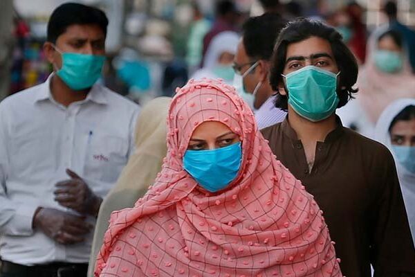 پاکستان: کورونا سے 75 اموات، مثبت کیسز کی شرح میں بتدریج کمی